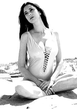 Federica Bertolani image 4 of 4
