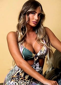 Federica De Vivo image 2 of 4