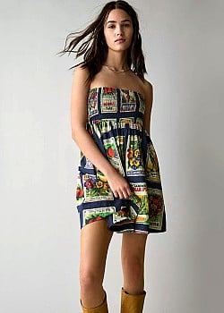 Felicity Sarchett image 2 of 4