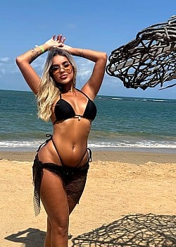 Fernanda Felisbino image 3 of 4