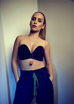 Fernanda Nobre image 3 of 4