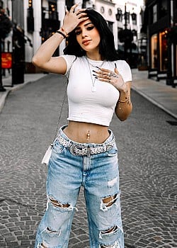 Fernanda Villalobos image 4 of 4