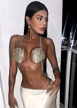 Fernanda Vitallino image 3 of 4