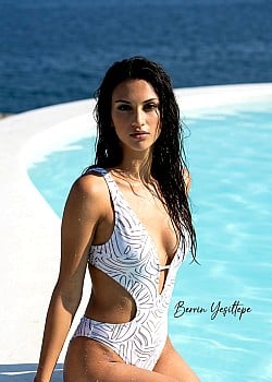 Filiz Yildiz image 2 of 4