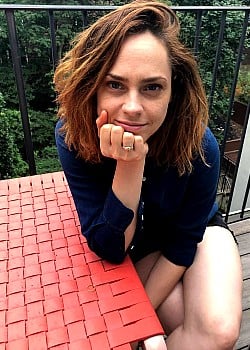 Fiona Dourif image 3 of 4