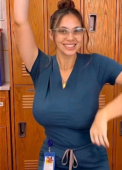 Flora Wilde