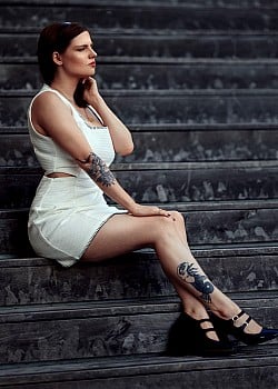 Florence Mendez image 3 of 3