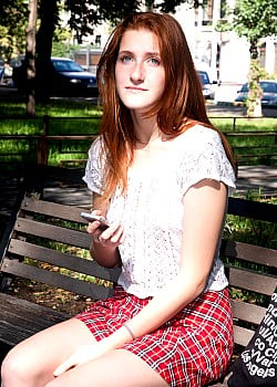 Foxy Lee image 2 of 4