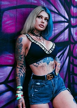 Franccesca De Struct image 3 of 4