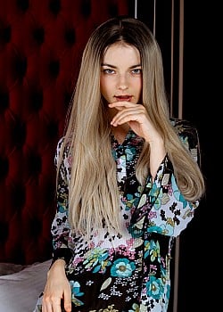 Francesca Rose image 2 of 4