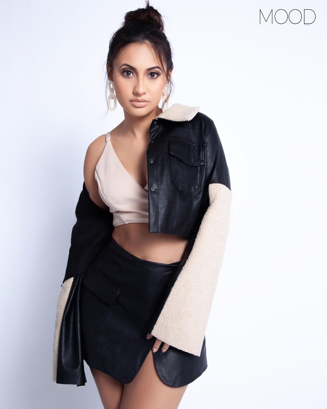 Francia Raisa - Free pics, galleries & more at Babepedia