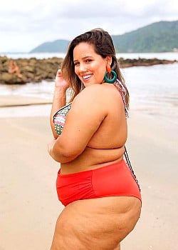 Francielly Lima image 4 of 4