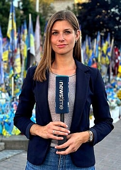 Franziska Troger image 3 of 4