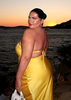 Freya Broni image 3 of 4