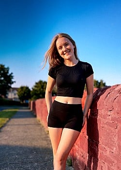 Freya Collins image 3 of 3