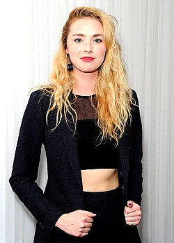 Freya Mavor image 3 of 3