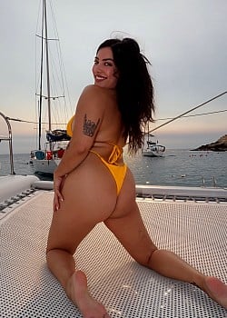 Gabby Ravess image 4 of 4
