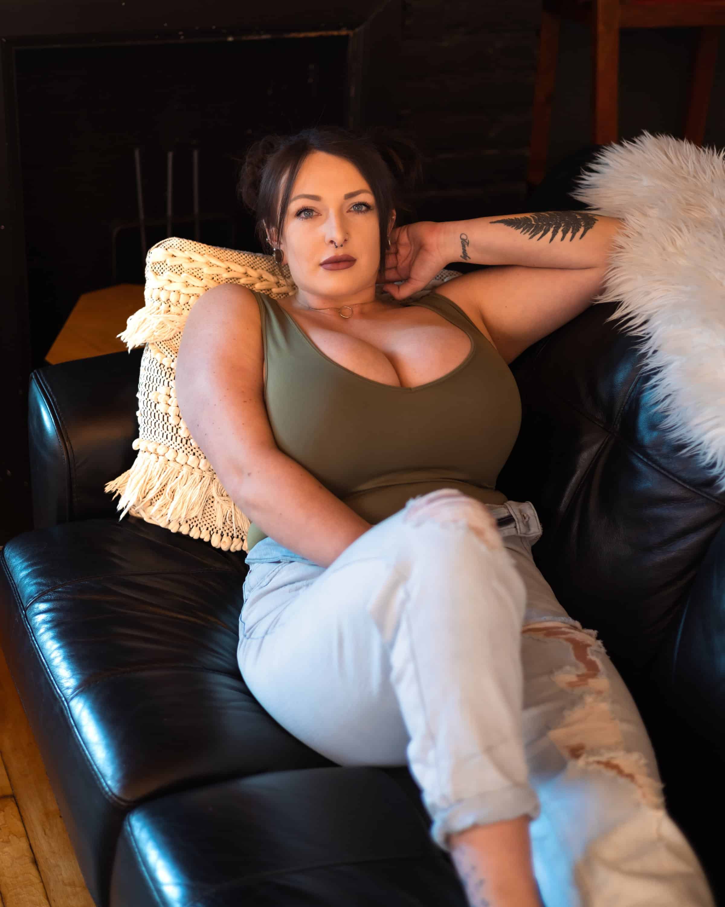 Gabby Stone - Free nude pics, galleries & more at Babepedia