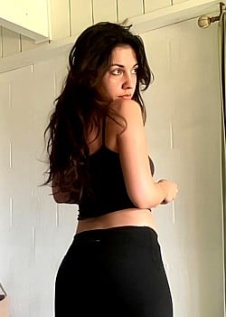 Gabi Abrao image 2 of 2