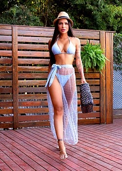 Gabi Levinnt image 2 of 4
