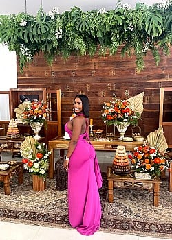 Gabriela Alves image 4 of 4