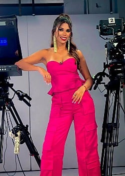 Gaby Sierra image 2 of 4