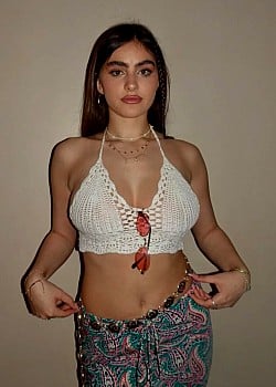 Gali Klugman image 1 of 4