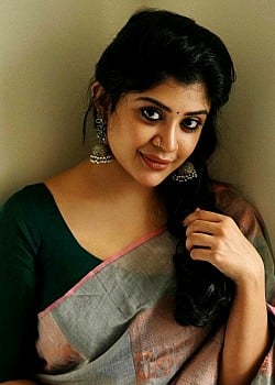 Gayathri Shan image 1 of 3