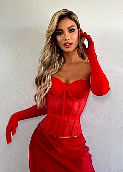 Genesis Aleska image 1 of 3