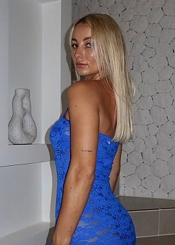 Georga Clare image 1 of 4