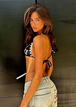 Georgie Bluck image 3 of 4