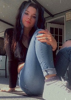 Gh0styxgirl image 3 of 3
