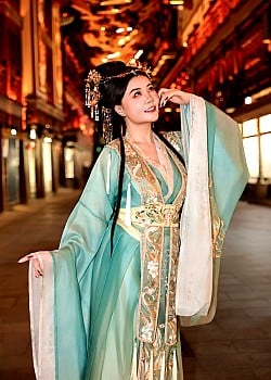 Gina Darling image 4 of 4