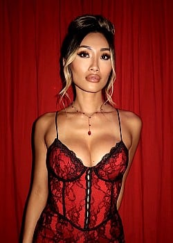 Gina Son Sharif image 2 of 4