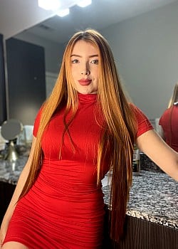 Ginger Cris image 2 of 2