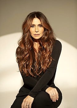 Giovanna Antonelli image 1 of 4