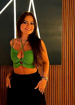 Giovanna Nicolau image 2 of 2