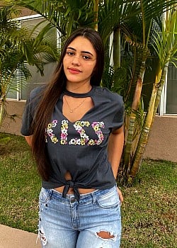 Giovanna Rodrigues image 2 of 2