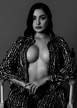 Giselle Estrada image 1 of 1
