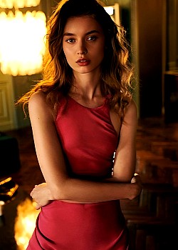 Giulia Maenza image 2 of 4