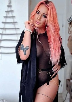 Giulia Piana image 3 of 4