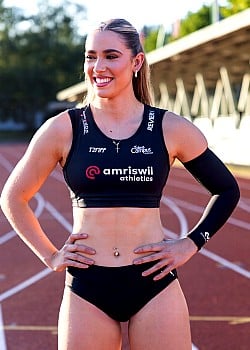 Giulia Wirth image 2 of 3