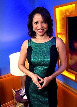 Gloria Reuben image 3 of 4