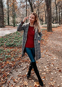 Gosia Ryszkowska image 2 of 4