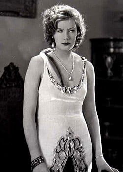 Greta Garbo image 4 of 4