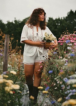 Greta Maxima image 3 of 4