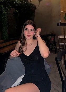 Gulse Gurcan image 1 of 1