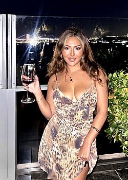 Gulsen Aslan image 3 of 3