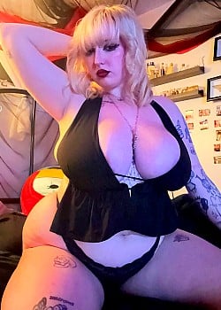 Hailey Brown image 1 of 1