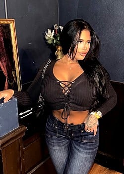 Hailey England image 2 of 4